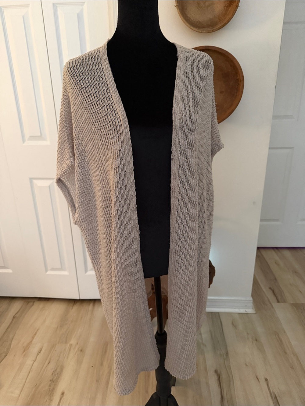Ecote Cream Open-Front Cardigan